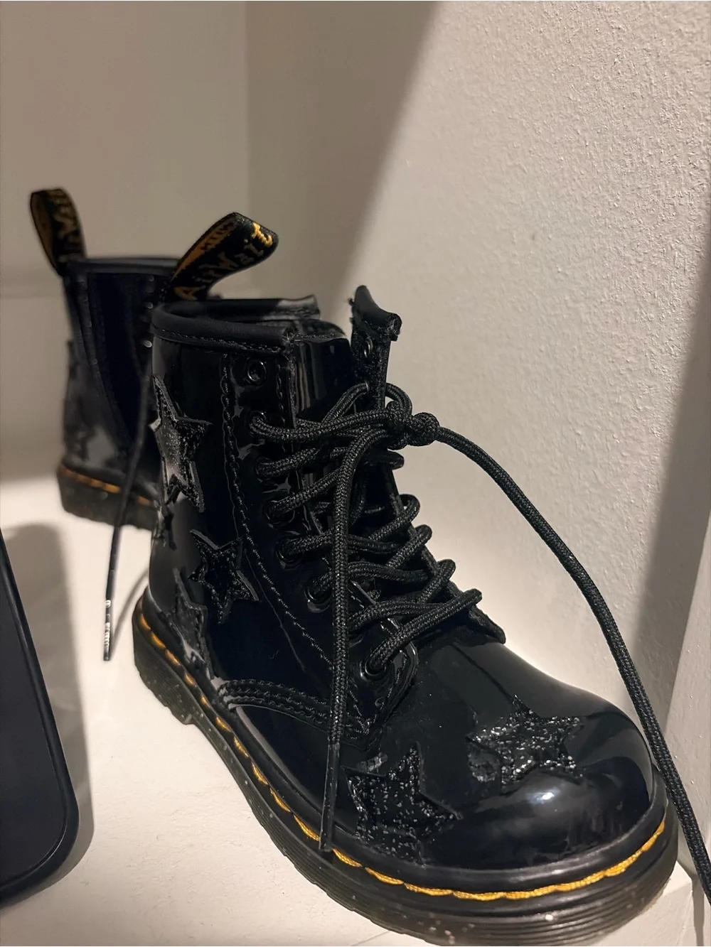 Kids Metallic Silver Heart Lace-Up Boots Dr. Martens